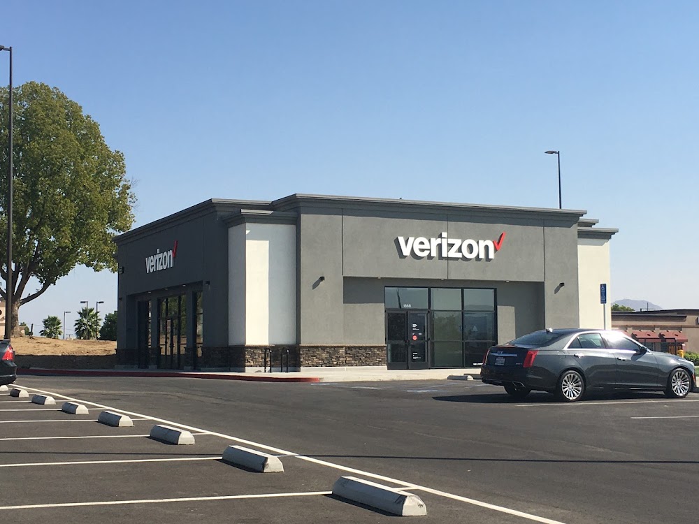 Verizon Authorized Retailer – Cellular Sales