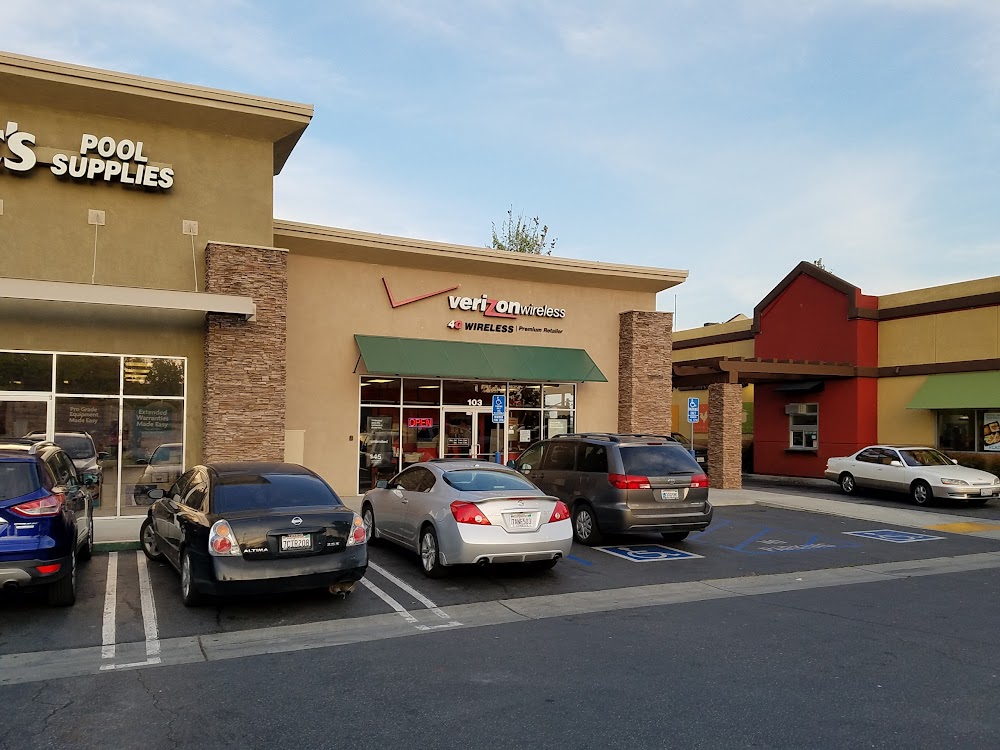 Verizon Authorized Retailer – Victra